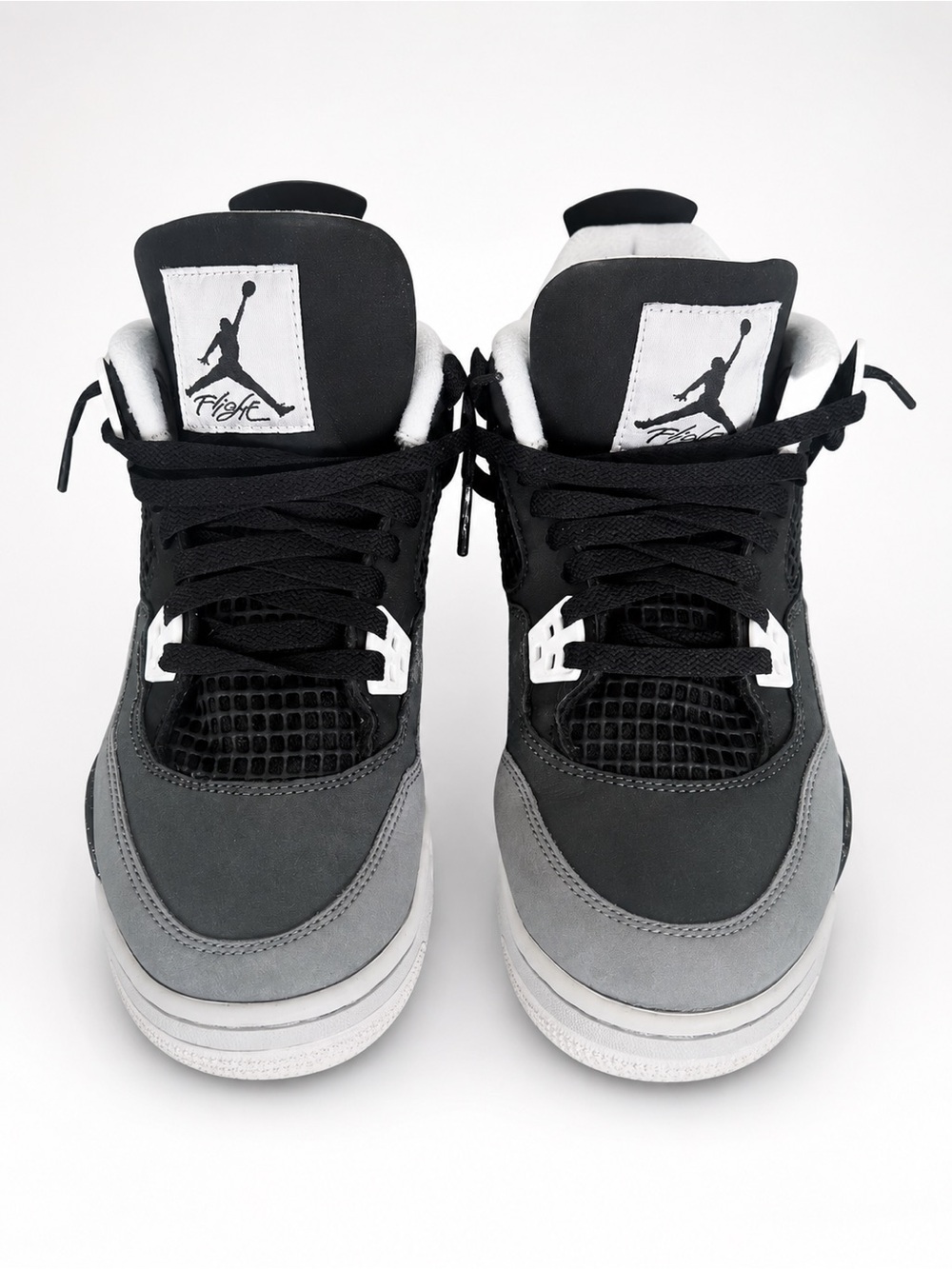 Air Jordan 4 Retro Fear Size 7Y Preowned Youth GS Black Grey FQ8213-002 Great